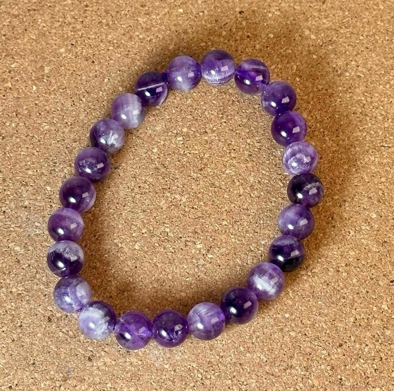 8mm crystal bead bracelet made of amethyst 